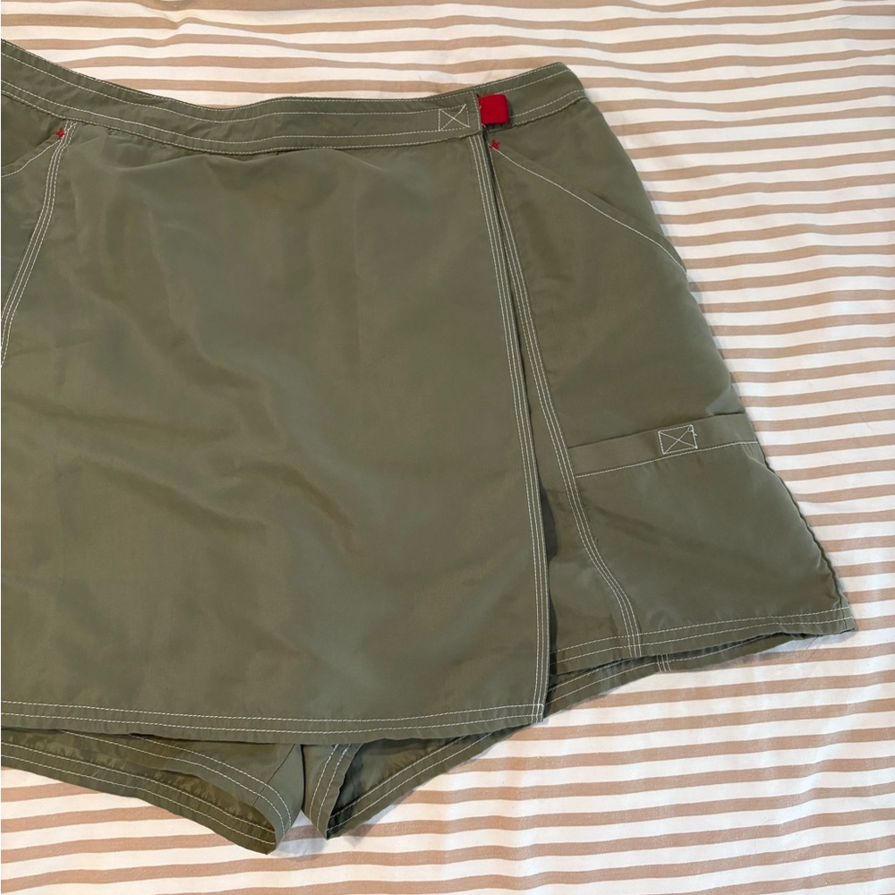 ✨ Y2K sporty skort - Picture 2 of 7